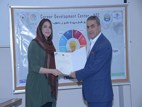 Career Development Center Distributed Certificates of Internship Program 