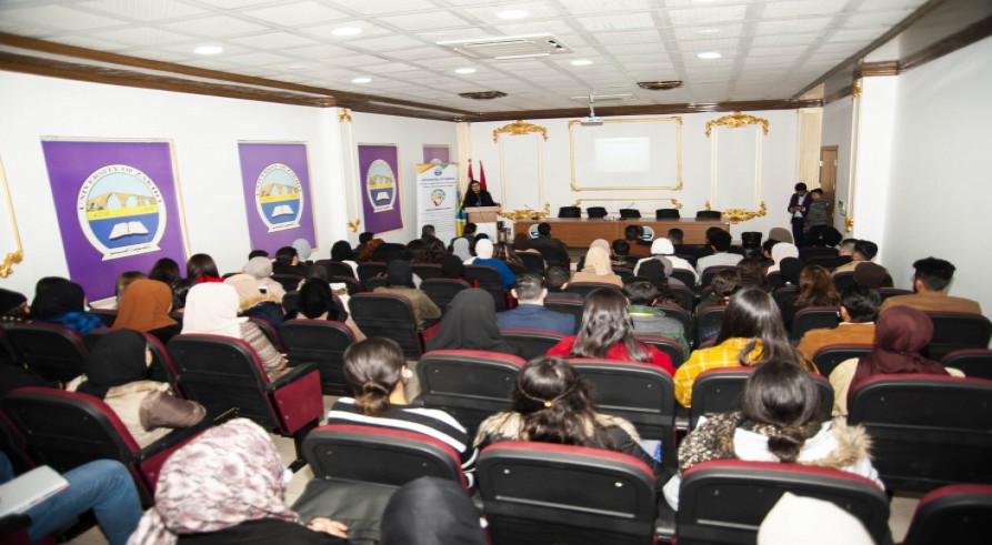 The Career Development Center hold a workshop entitled Online Marketing